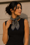 Royal Saray Desen Siyah-Gold Soft Bandana Fular 50x50 cm