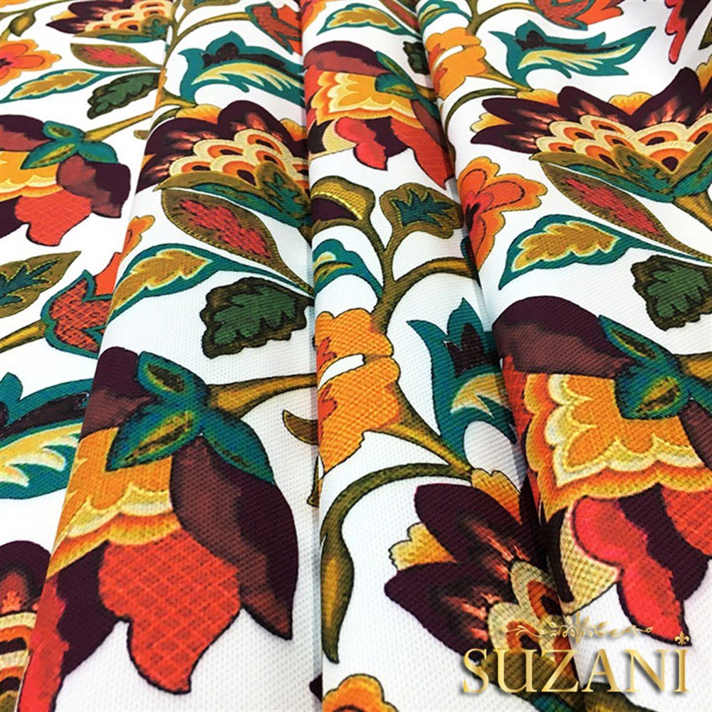 Beyaz Zemin Goblen Desenli Kumaş