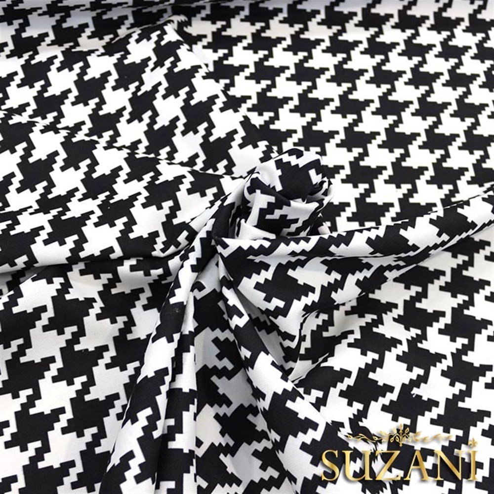 Siyah Beyaz Büyük Kazayağı Desenli Kumaş