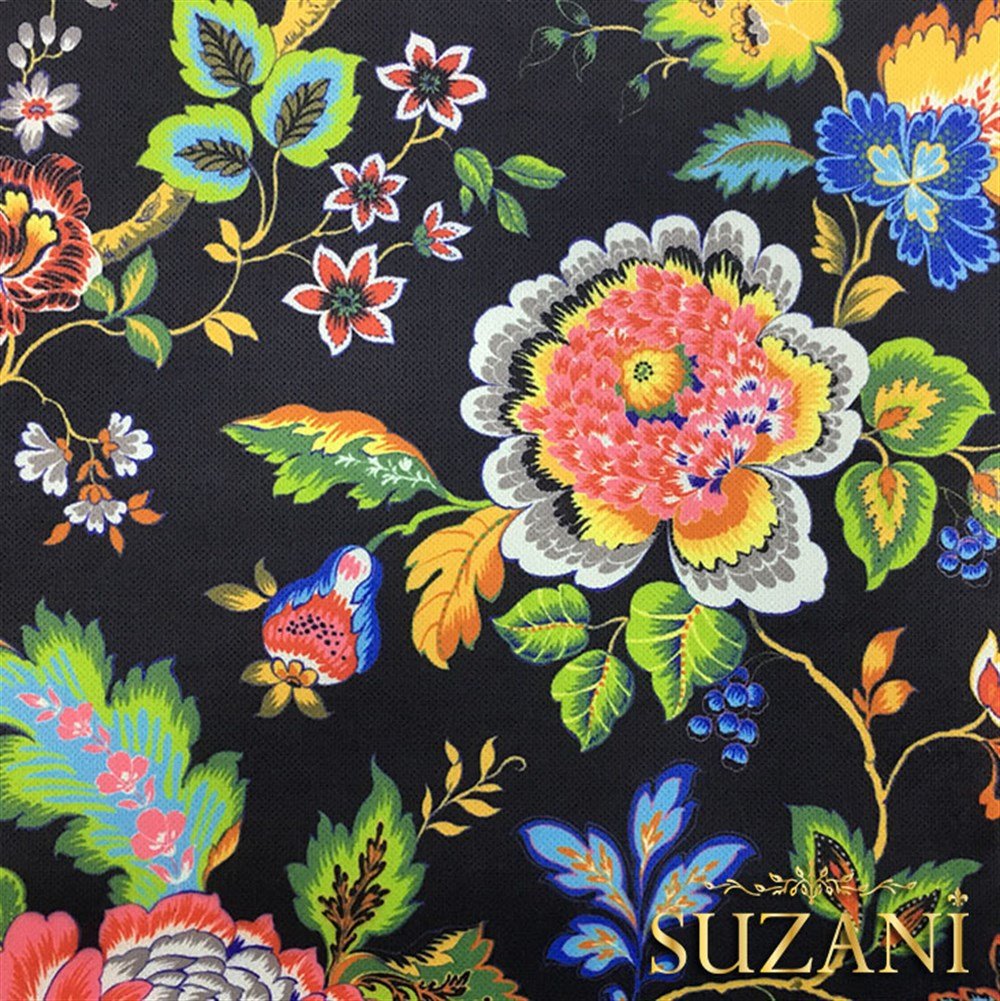 Siyah Zemin Mavi Pembe Çiçekli Kumaş