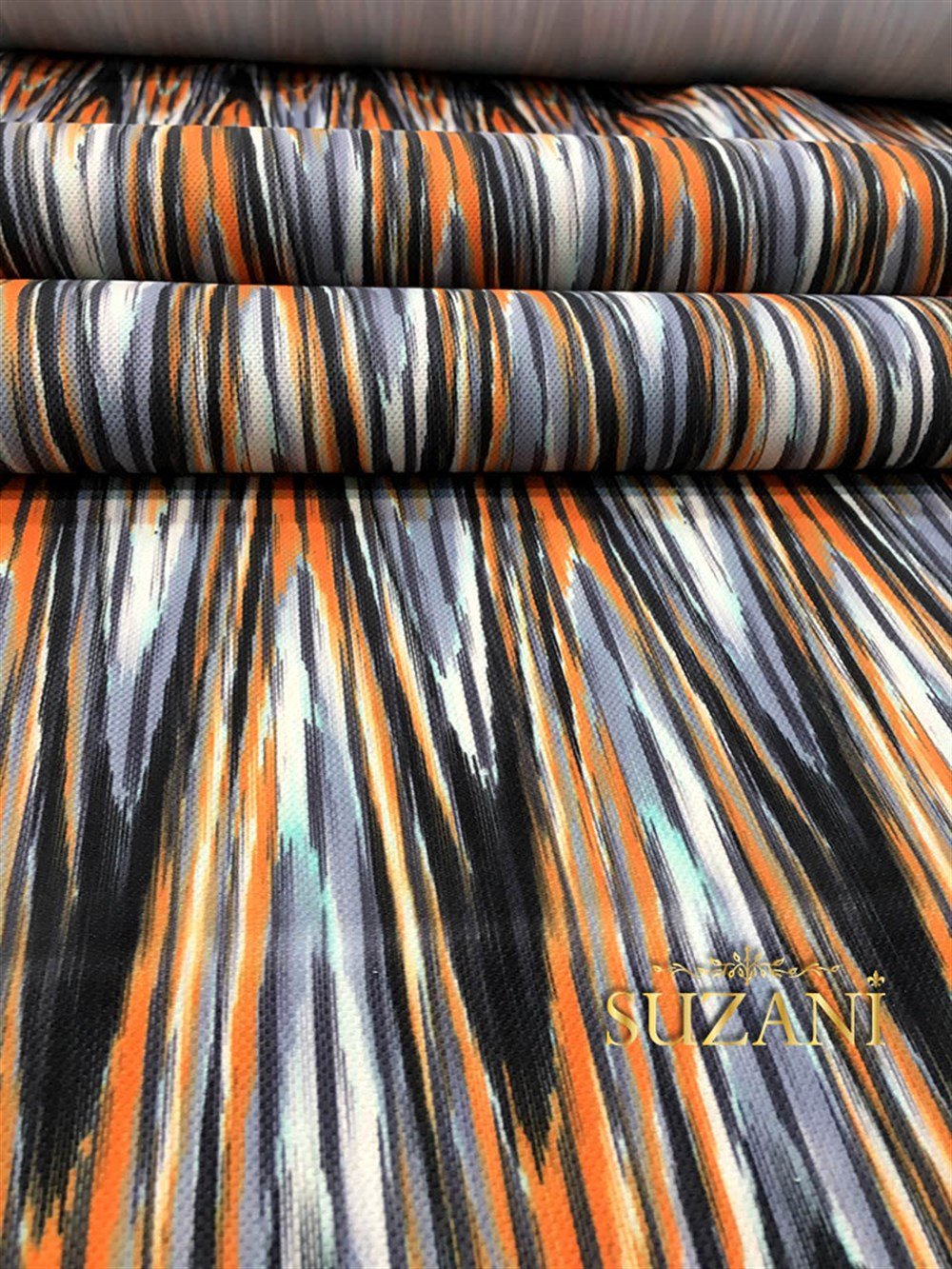 Turuncu Siyah Zİgzag İkat Kumaş