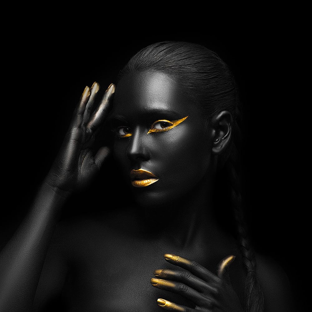 Afrikalı Kadın 70x70cm Pano Baskılı Kumaş