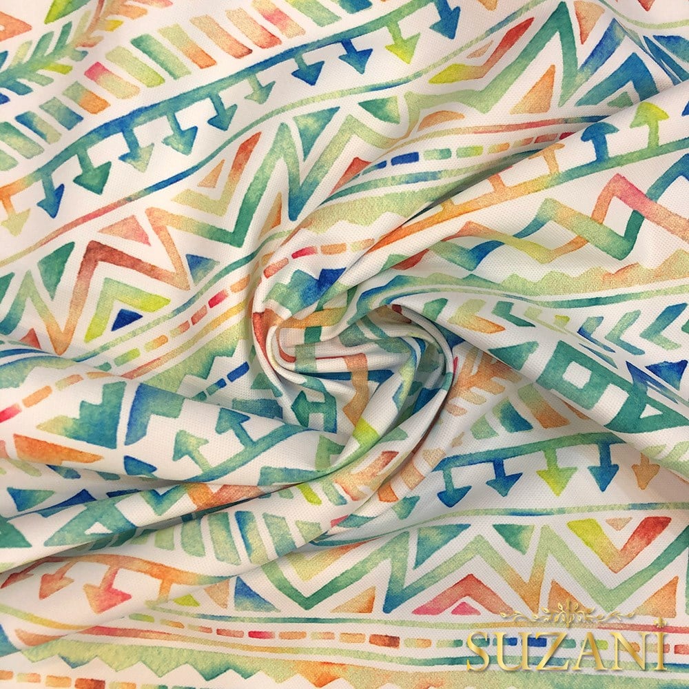 Geometrik Suluboya Çizgili Dijital Baskılı Kumaş