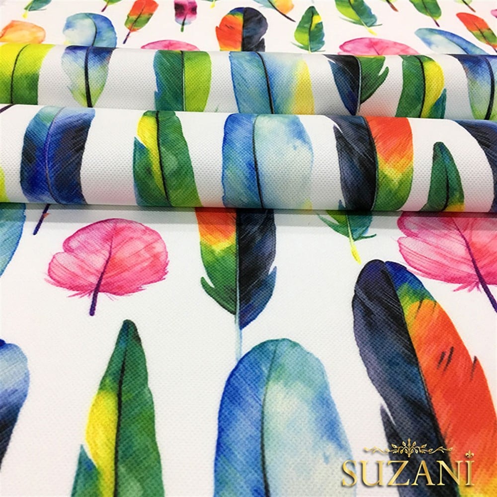 Gökkuşağı Tüyler Desenli Kumaş