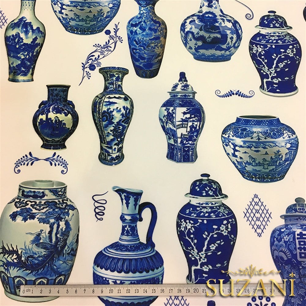 Mavi Çini Vazolar Desenli Kumaş