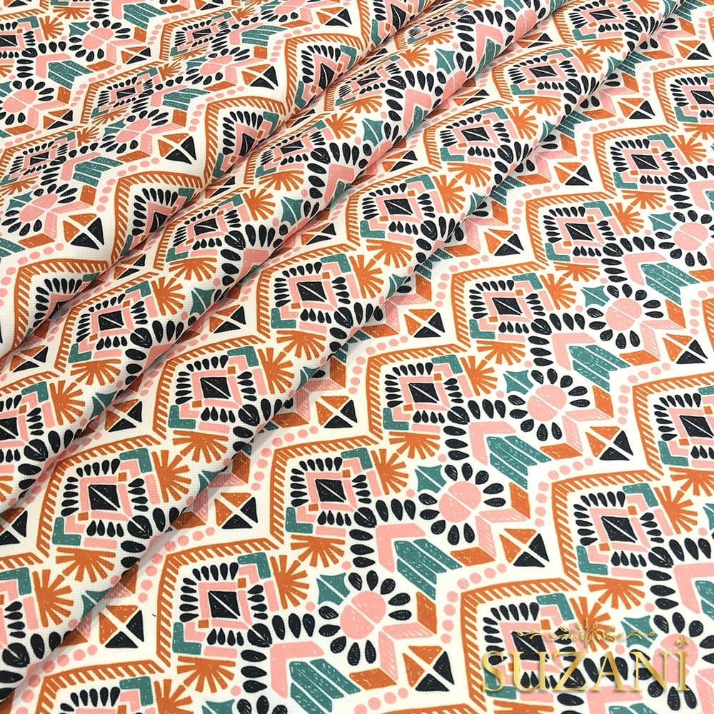 Renkli İkat Desenli Dijital Baskılı Kumaş