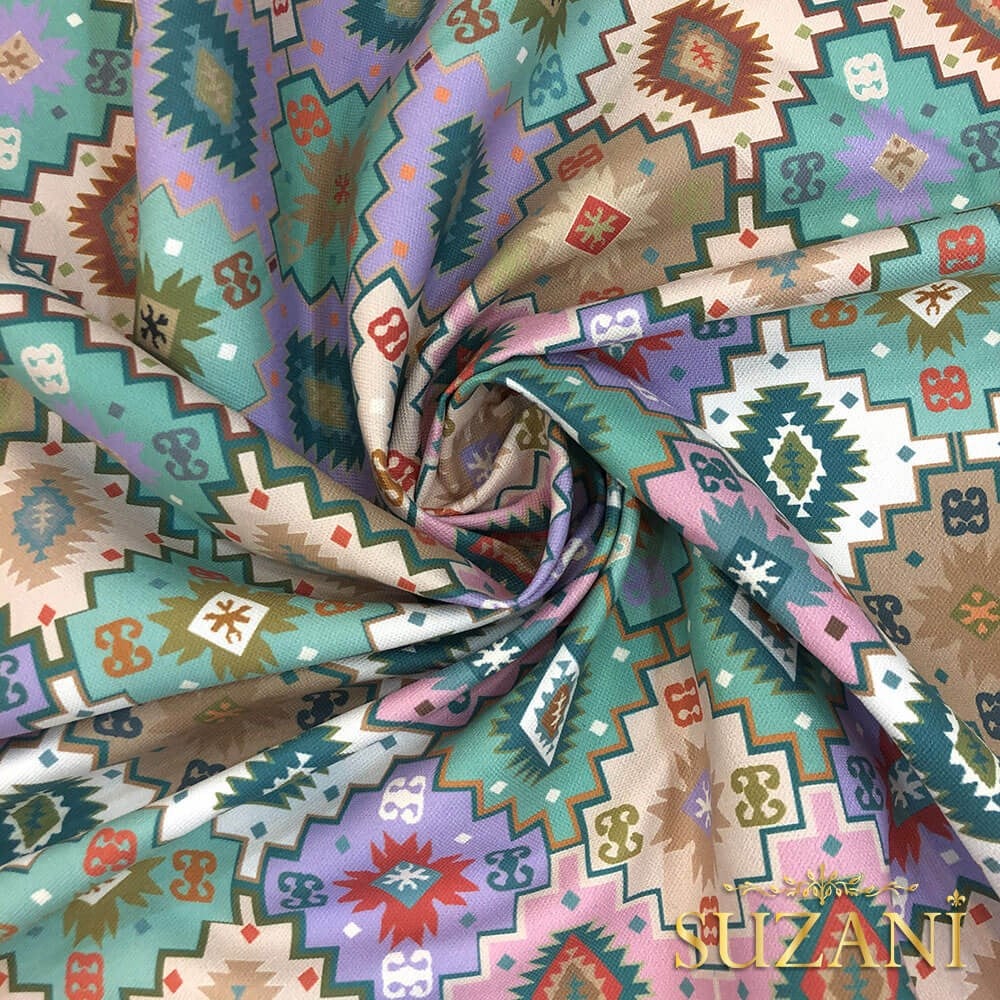 Renkli Kilim Desenli Dijital Baskılı Kumaş