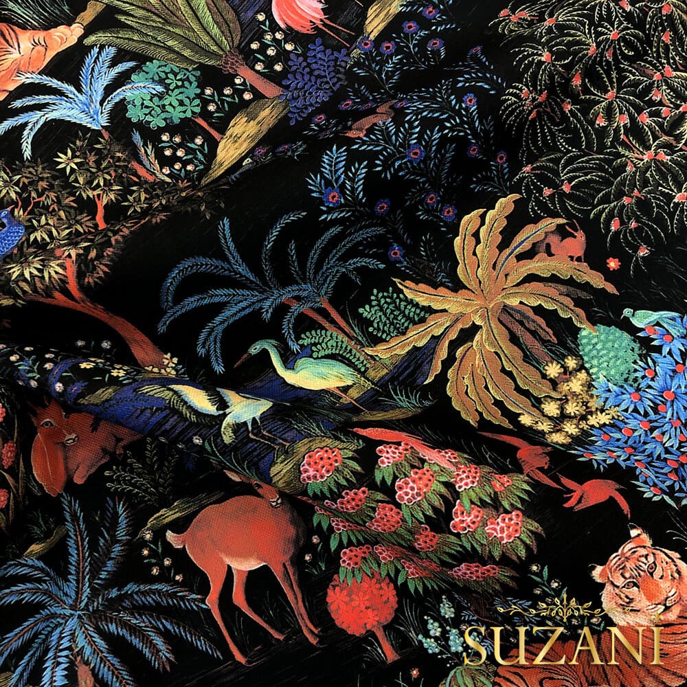 Siyah Zemin Orman Desenli Dijital Baskılı Kumaş