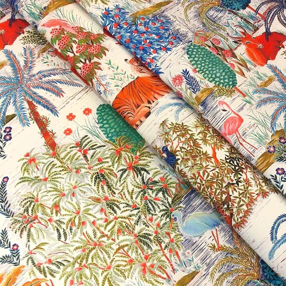 Taş Zemin Orman Desenli Dijital Baskılı Kumaş