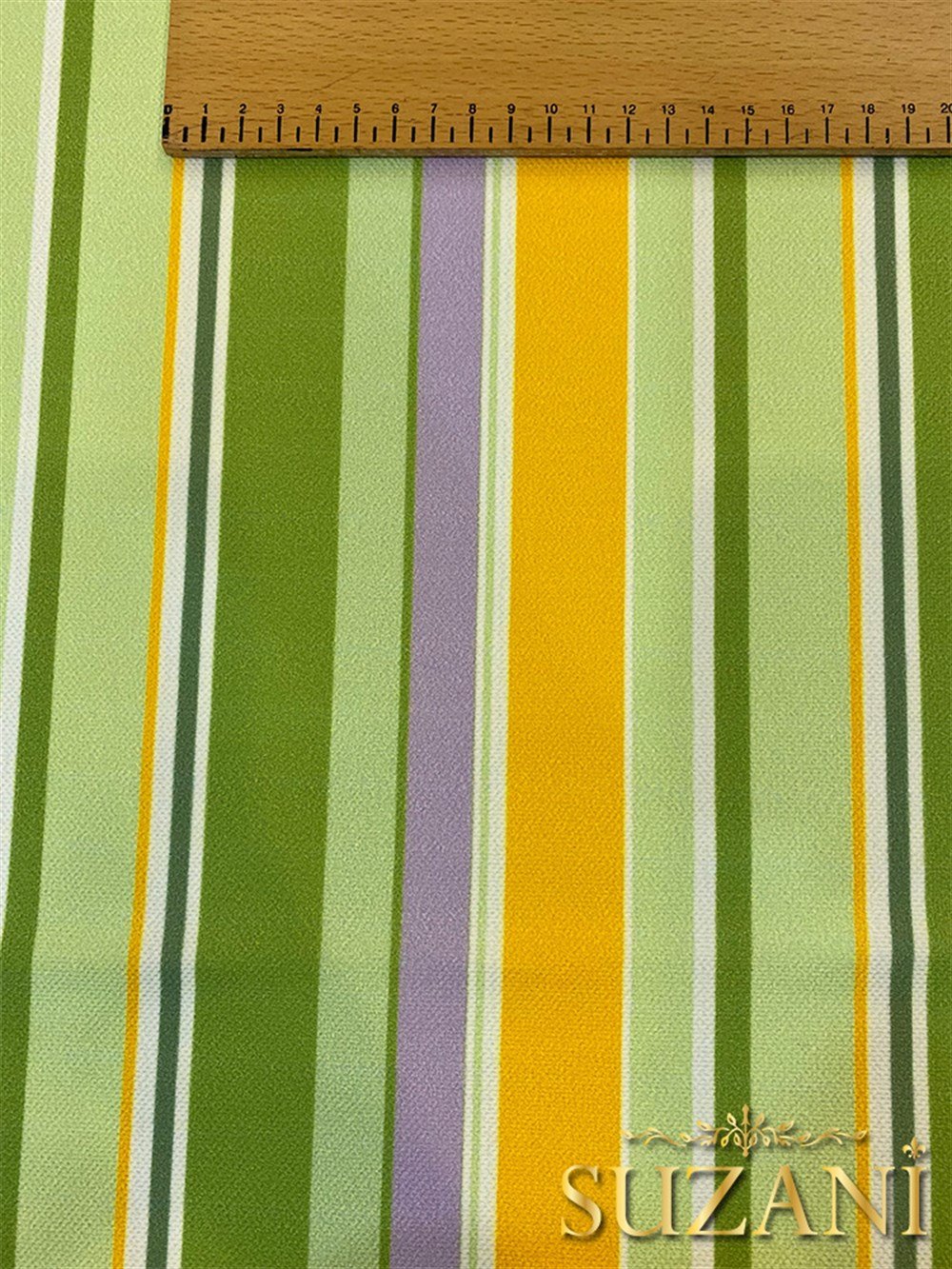 Yeşil Sarı Dikey Çizgi Desenli Dijital Baskılı Kumaş
