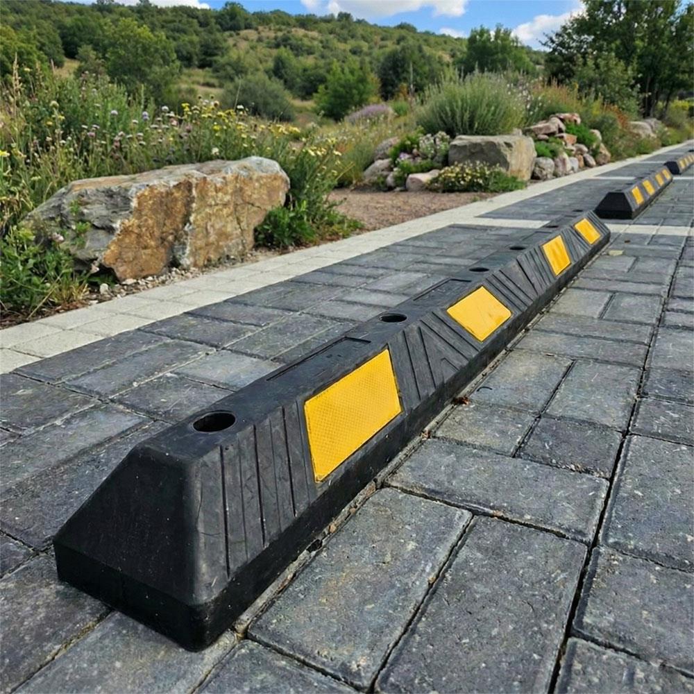 Rubber Car Stopper 183x15x10 cm