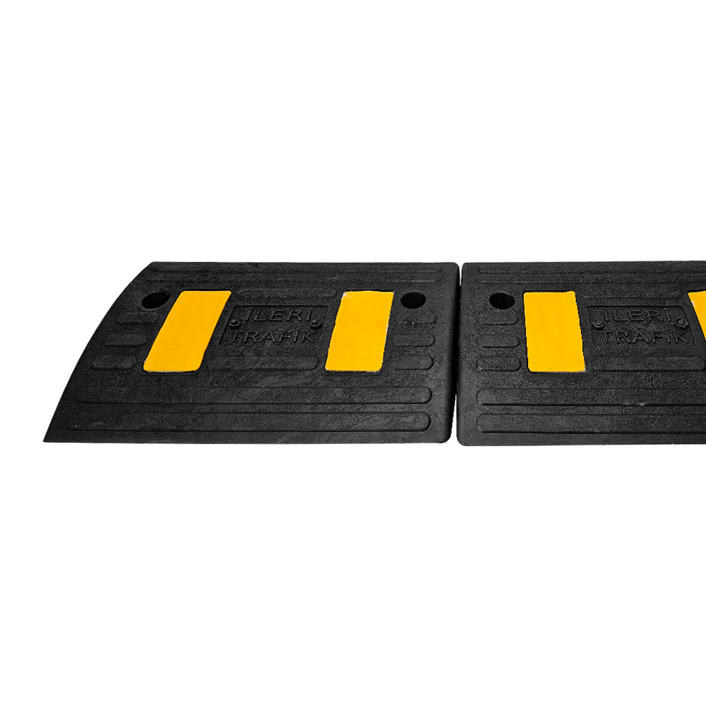 Kauçuk Kablo Kanallı Otopark Rampası - 4 Metre Set