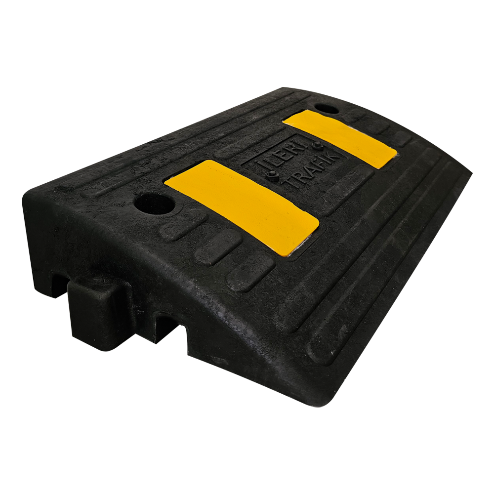 Kauçuk Kablo Kanallı Otopark Rampası - 4,5 Metre Set