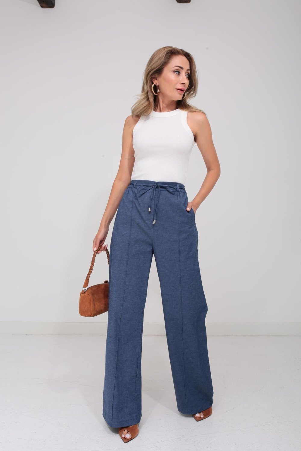 Beli Lastikli Önü Çimali Denim Görünümlü Pantolon