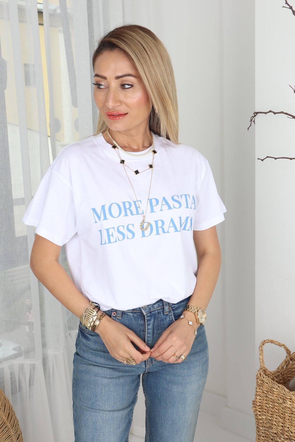 Bisiklet Yaka Mavi Yazı Baskılı Tshirt