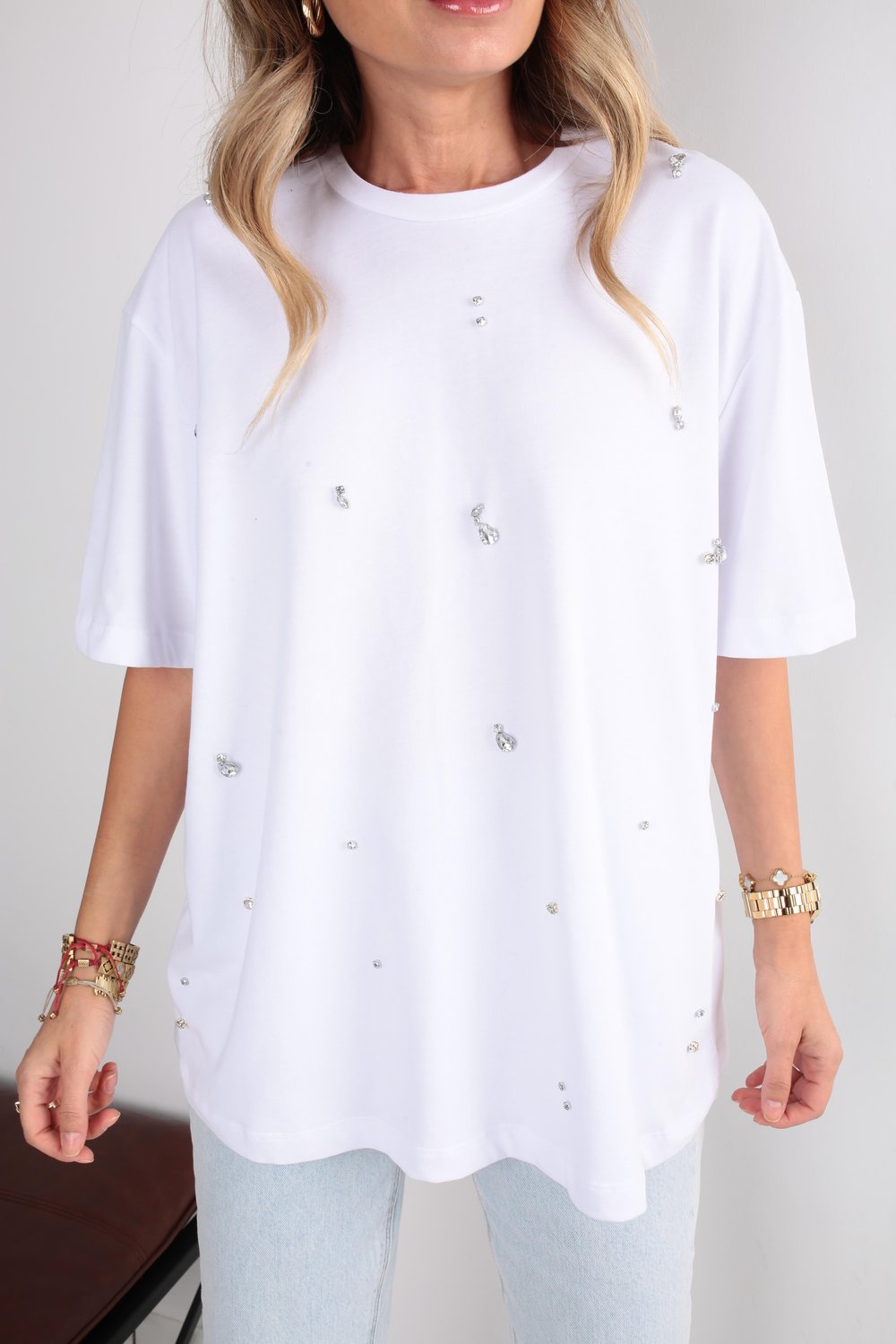 Damla Taş İşli Beyaz Basic Tshirt