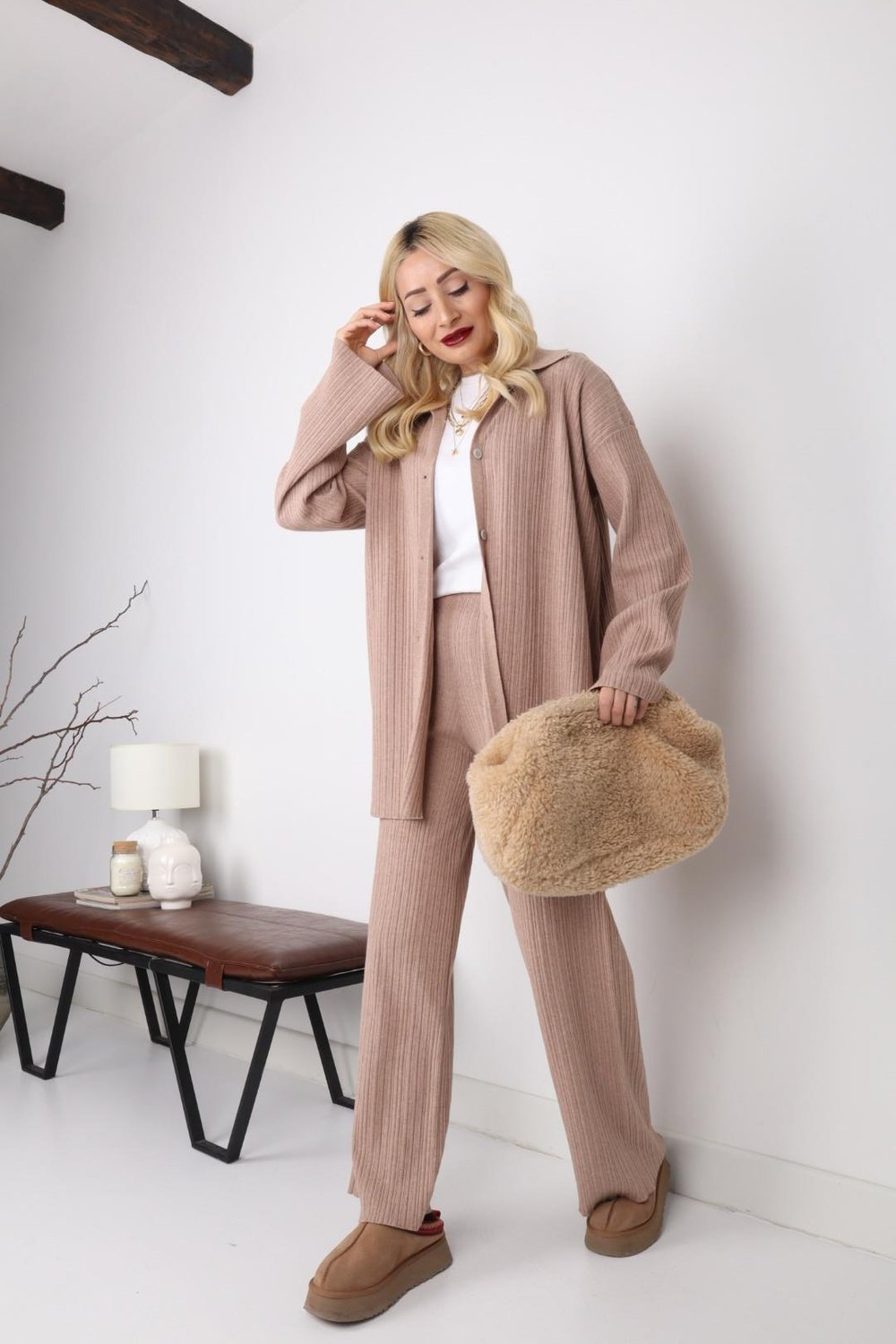 Düğme Detay Fitilli Camel Triko Takım