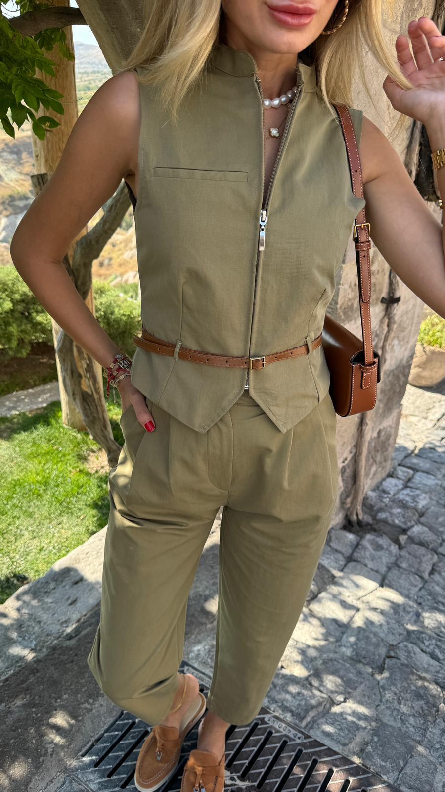 Fermuarlı Şalvar Kesim Haki Yelekli Takım