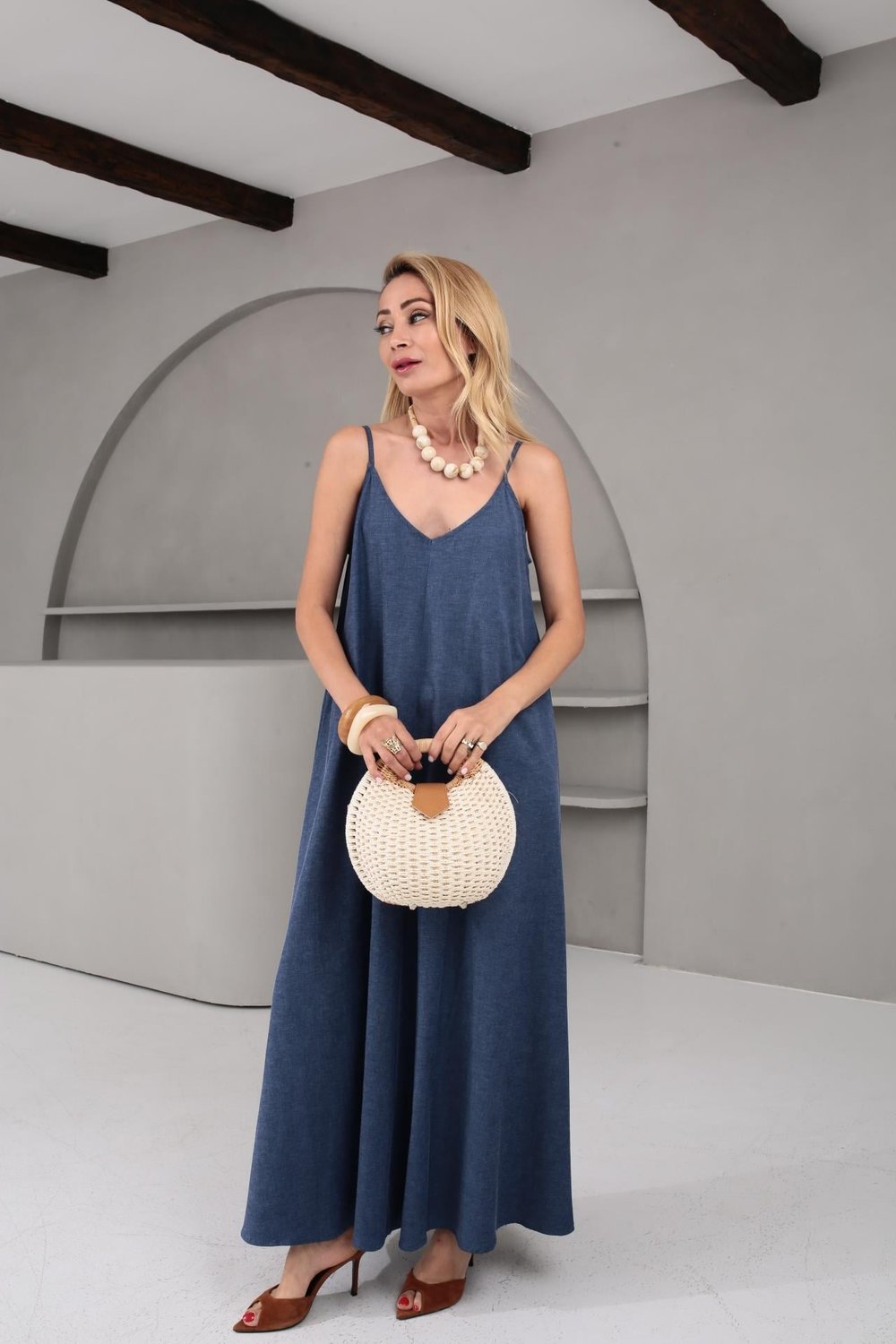 İp Askı V Yaka İnce Denim Elbise