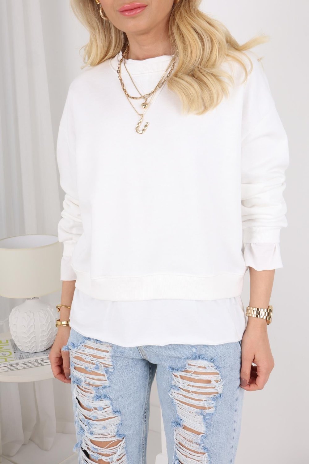 Kumaş Detaylı Beyaz Sweatshirt