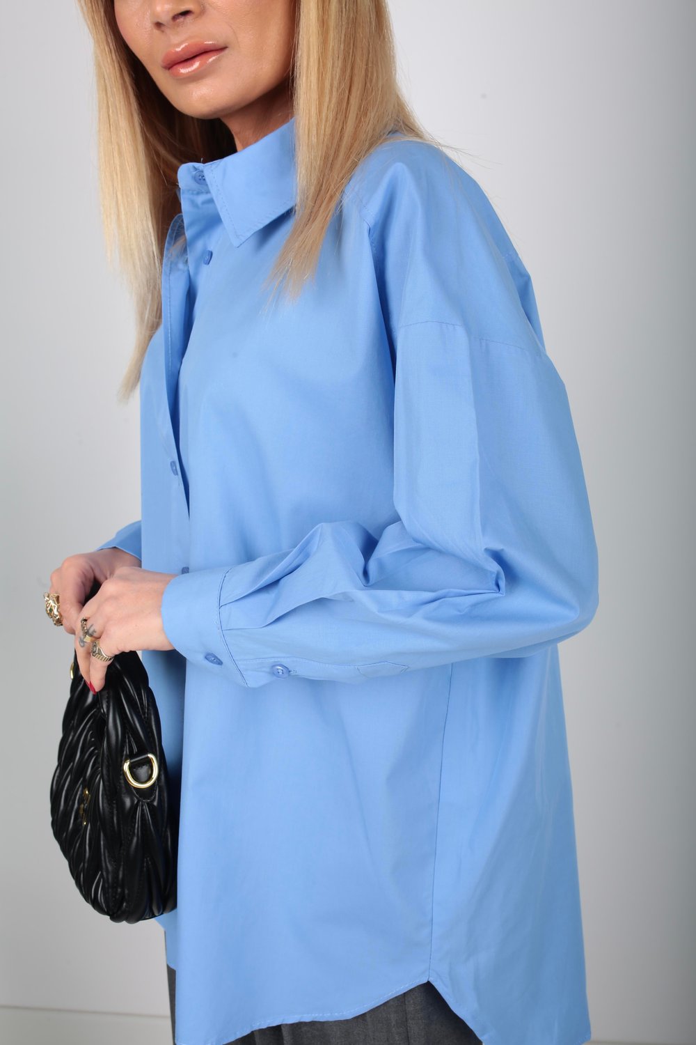 Mavi Oversize Yanı Yırtmaçlı Gömlek