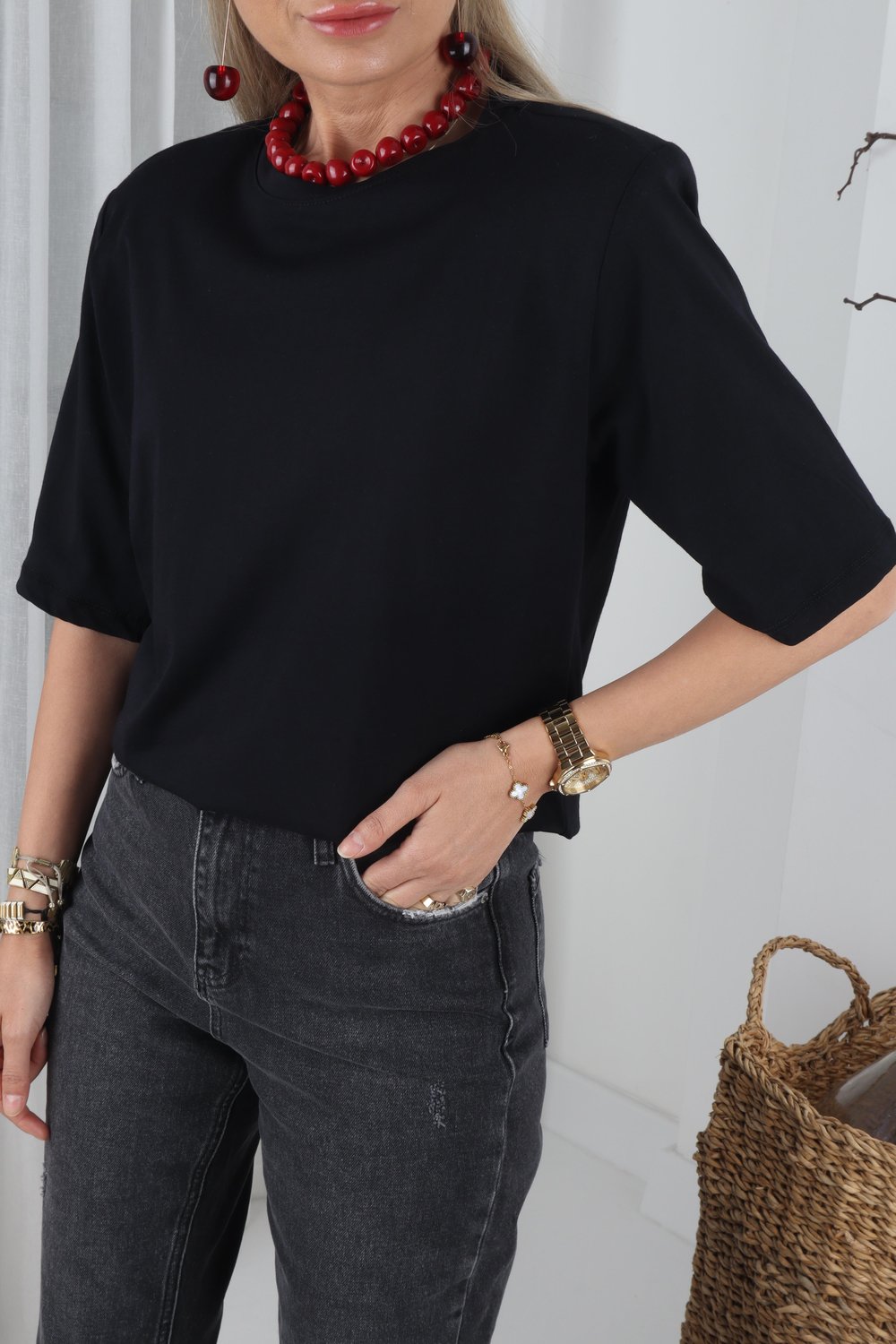 Sıfır Yaka Vatkalı Siyah Basic Tshirt