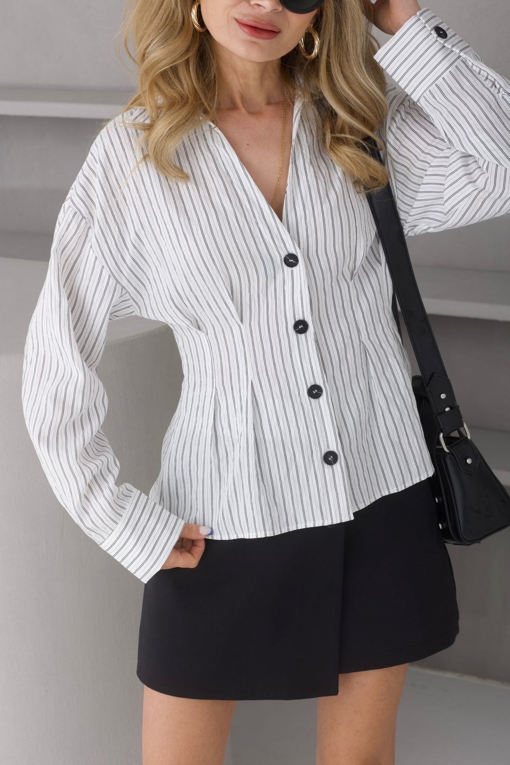 Siyah Çizgili Slim Fit Gömlek