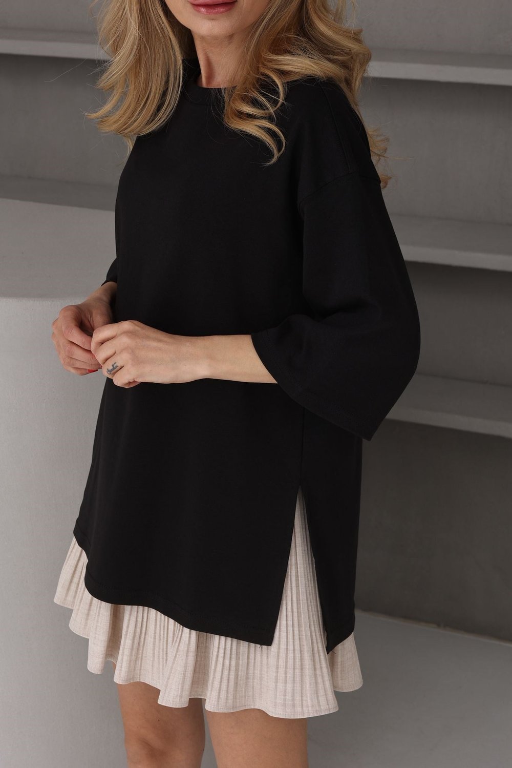 Siyah Oversize Yanı Yırtmaçlı Basic Tshirt