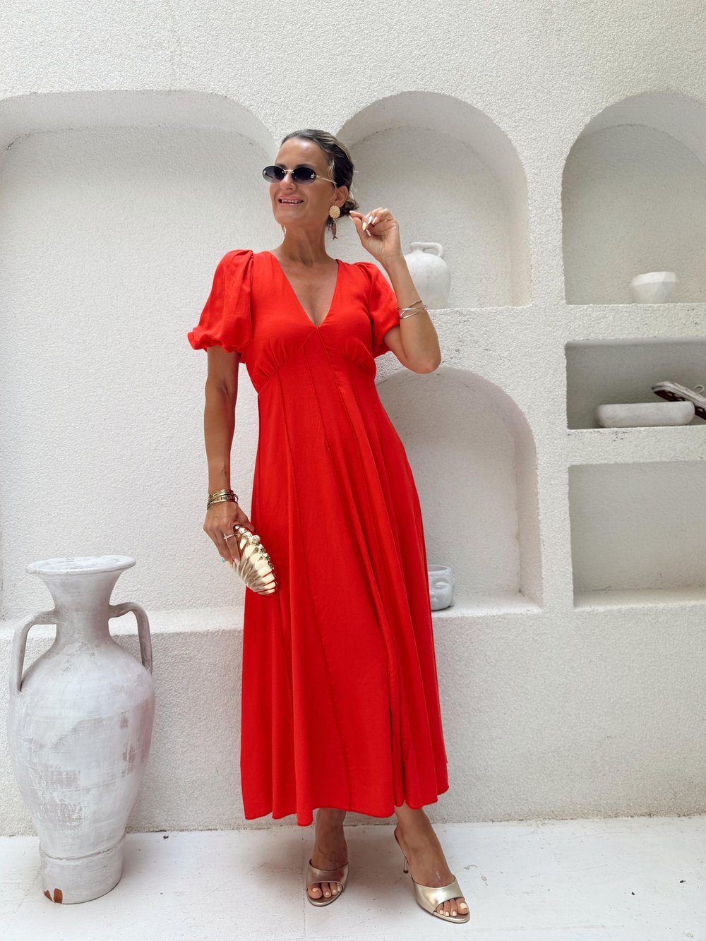 Nişantaşı Butik SIRT DETAY V YAKA MERCAN KIRMIZI ELBİSE