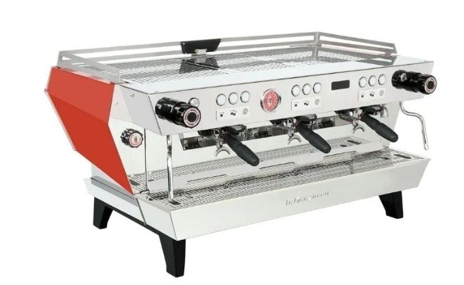 La Marzocco 3 Gruplu Tam Otomatik Espresso Kahve Makinesi KB90 3GRLa MarzoccoLa Marzocco 3 Gruplu Tam Otomatik Espresso Kahve Makinesi KB90 3GREspresso Kahve MakineleriLa Marzocco 3 Gruplu Tam Otomatik Espresso Kahve Makinesi KB90 3GR