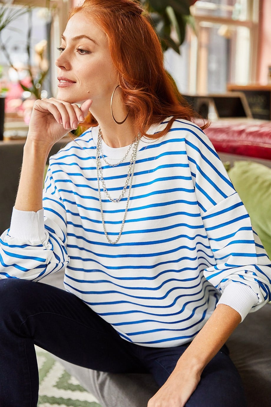 Basic Yumuşak Dokulu Salaş Sweatshirt Beyaz İndigo