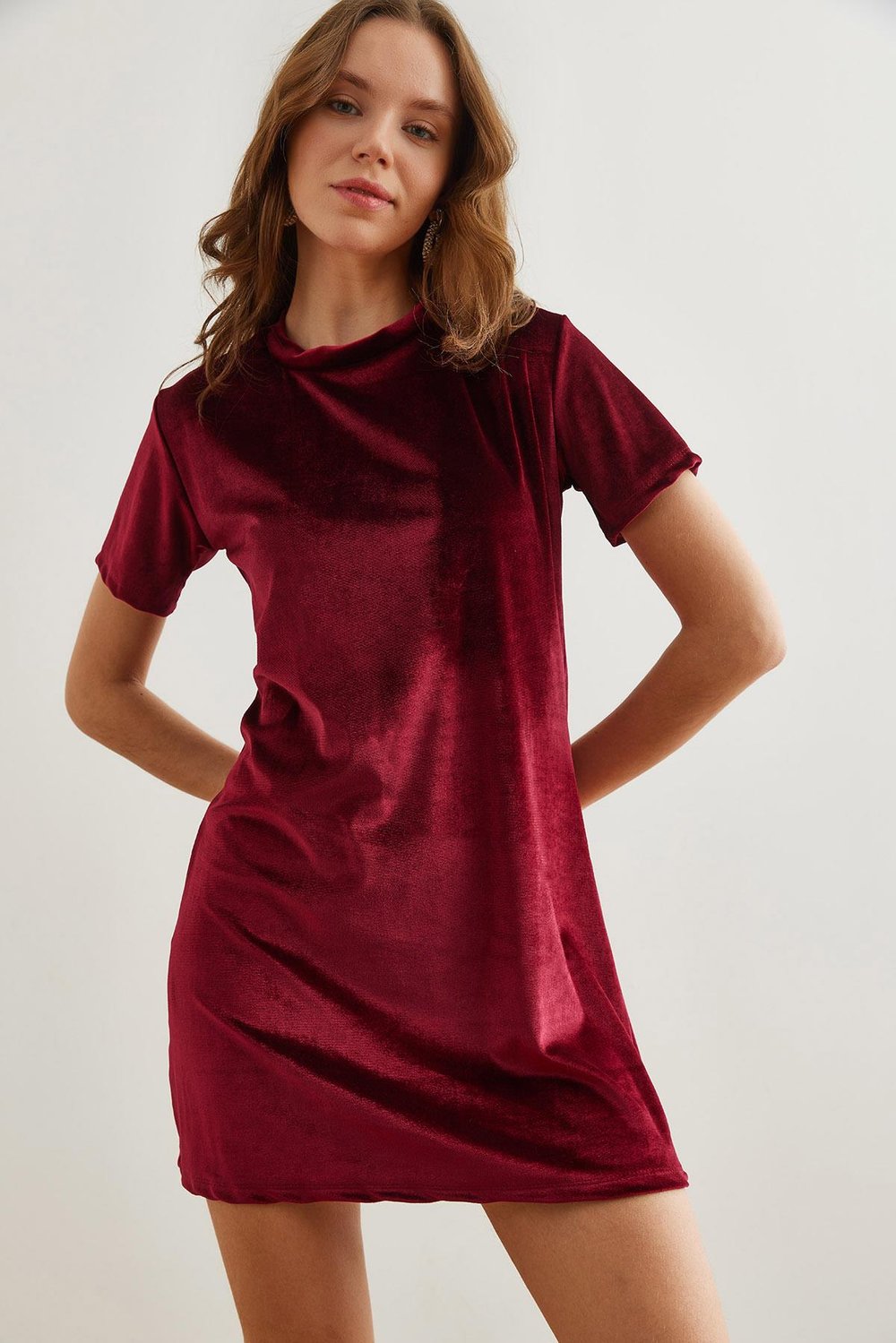 Bisiklet Yaka Basic Mini Kadife Elbise Bordo