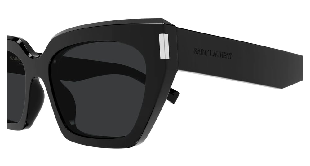Yves Saint Laurent  826 001 55-18  Güneş Gözlüğü
