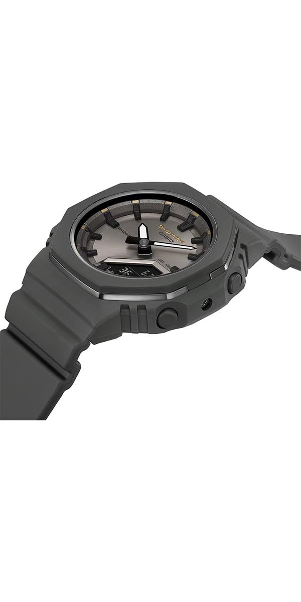 Casio G-Shock GMA-P2126W-8ADR Kadın Kol Saati