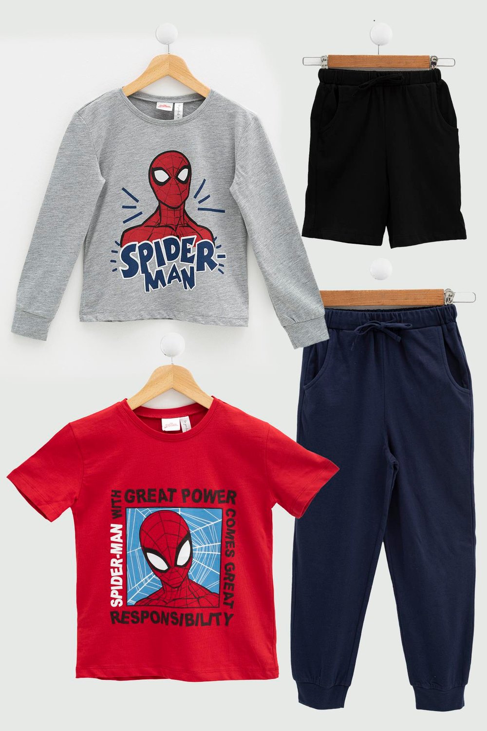 4'lü SPİDER-MAN Tshirt Şort Pantolon Takım  For You Kids 4'lü SPİDER-MAN Tshirt Şort Pantolon Takım 