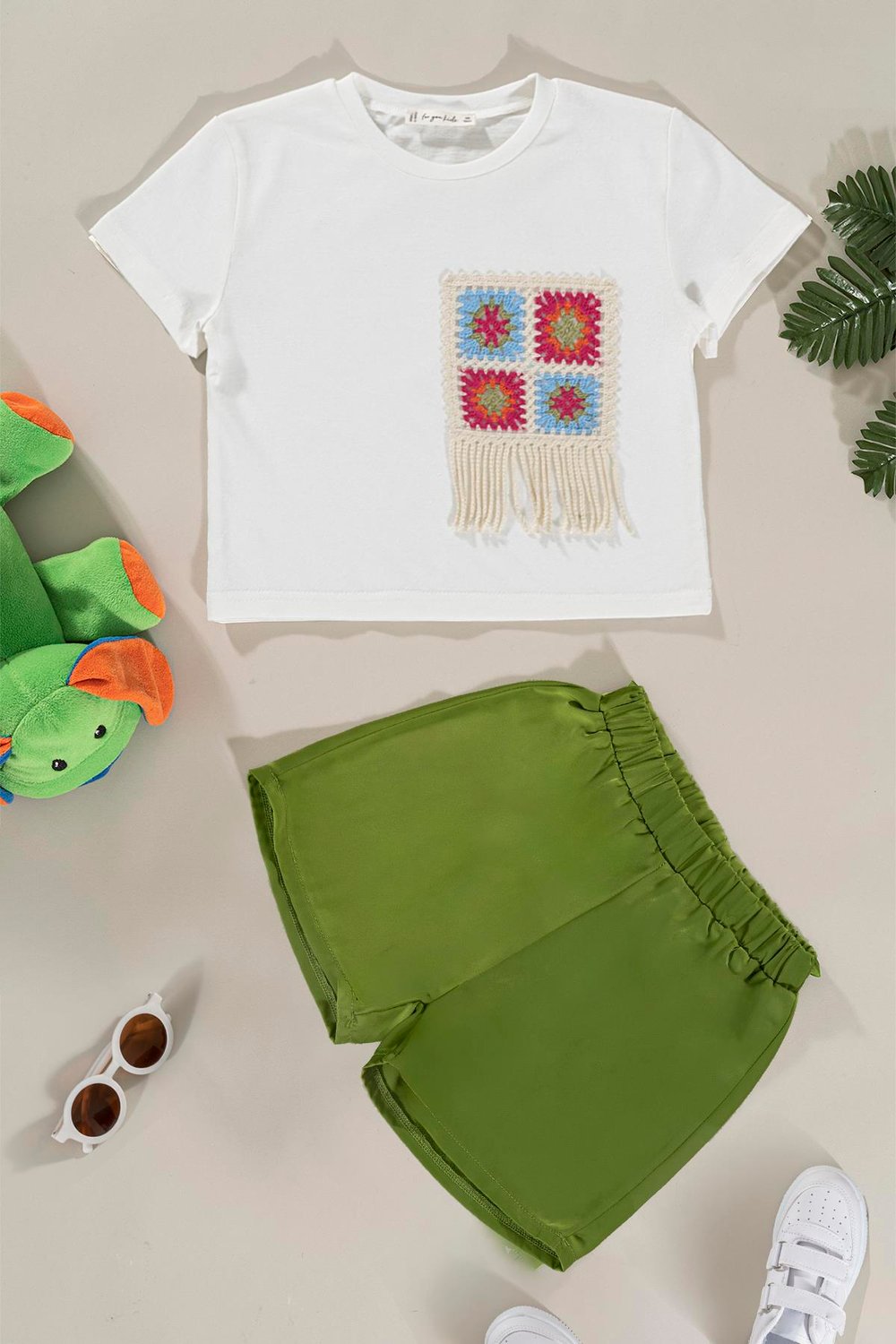 For You Kids Cep Dantel Detaylı Yeşil Tsihrt Şort Takım For You Kids Cep Dantel Detaylı Yeşil Tsihrt Şort Takım