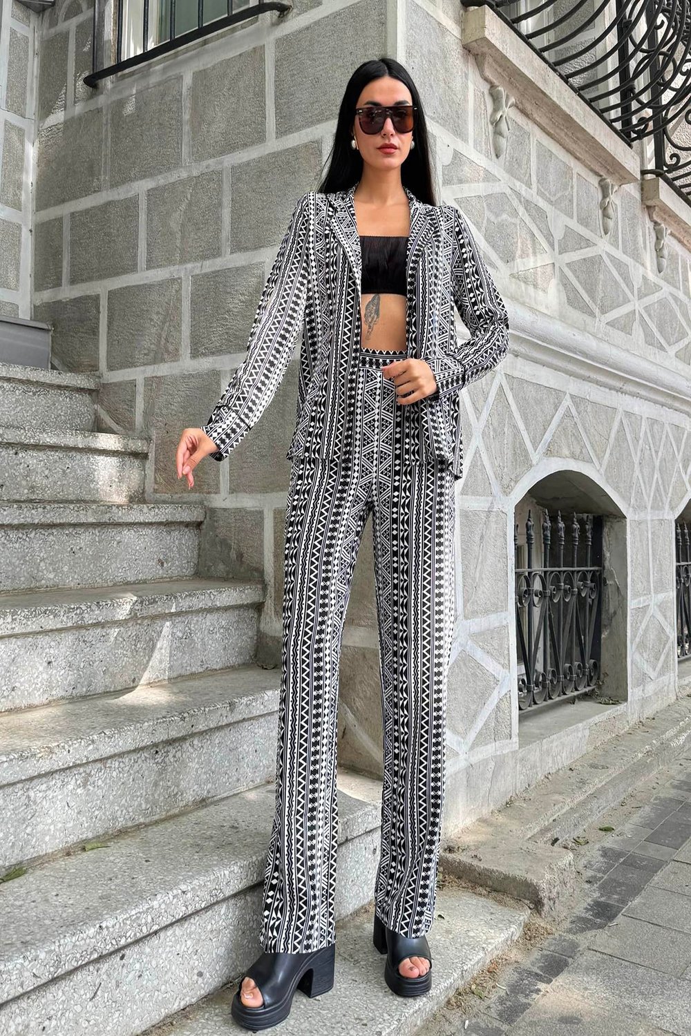 Now Moda 3'lü Viskon Desenli Bustiyer Pantolon Siyah Takım Now Moda 3'lü Viskon Desenli Bustiyer Pantolon Siyah Takım