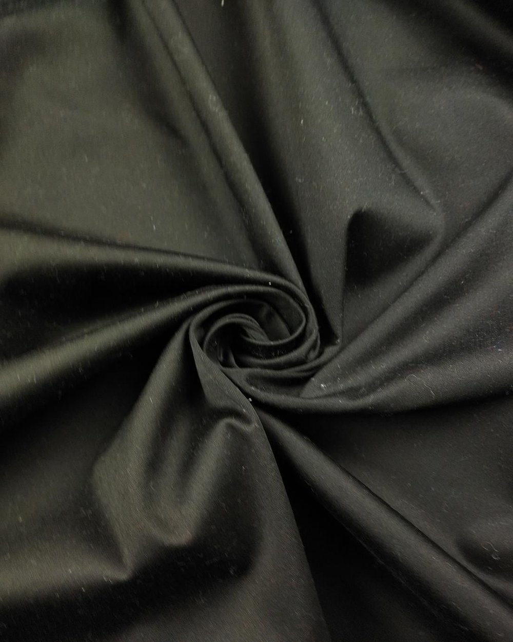 Gabardin Benzeri Dokuma Esnek Tok Gövdeli Siyah Renk En: 130 cm