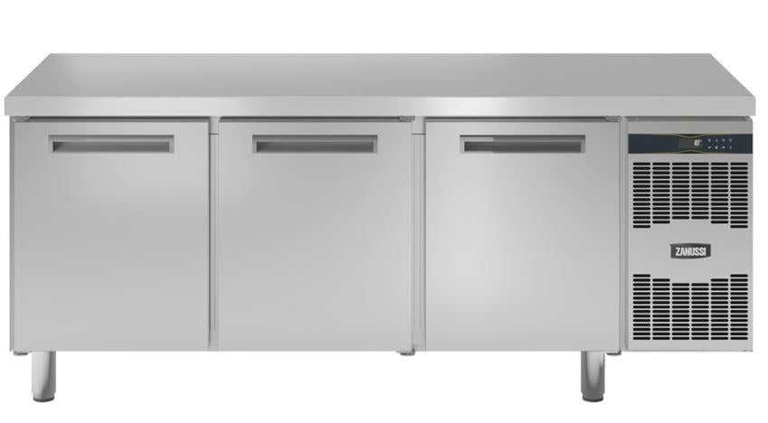 Zanussi Yatay Hamur Dinlendirme Dolabı, 3 Kapılı, Üstü Düz, Dondurucu