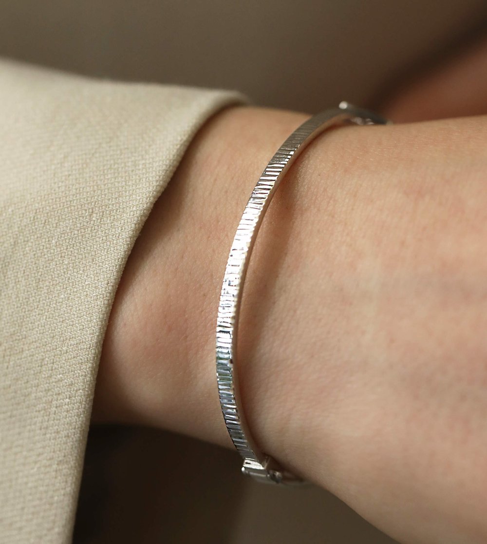 Çizgili Bilezik