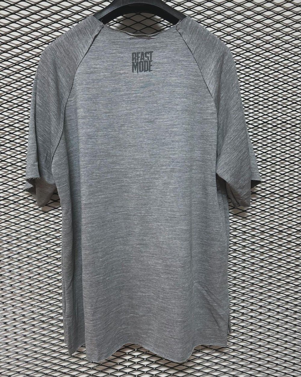 Beast Mode T-Shirt Reglan Kol Oversize Koyu Gri Kuru Kafa Baskılı