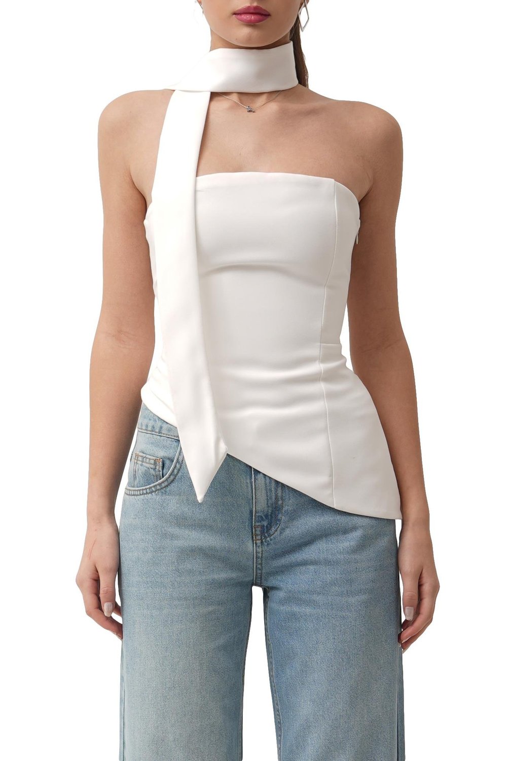 Arias Straplez Fular Detay Beyaz Bluz