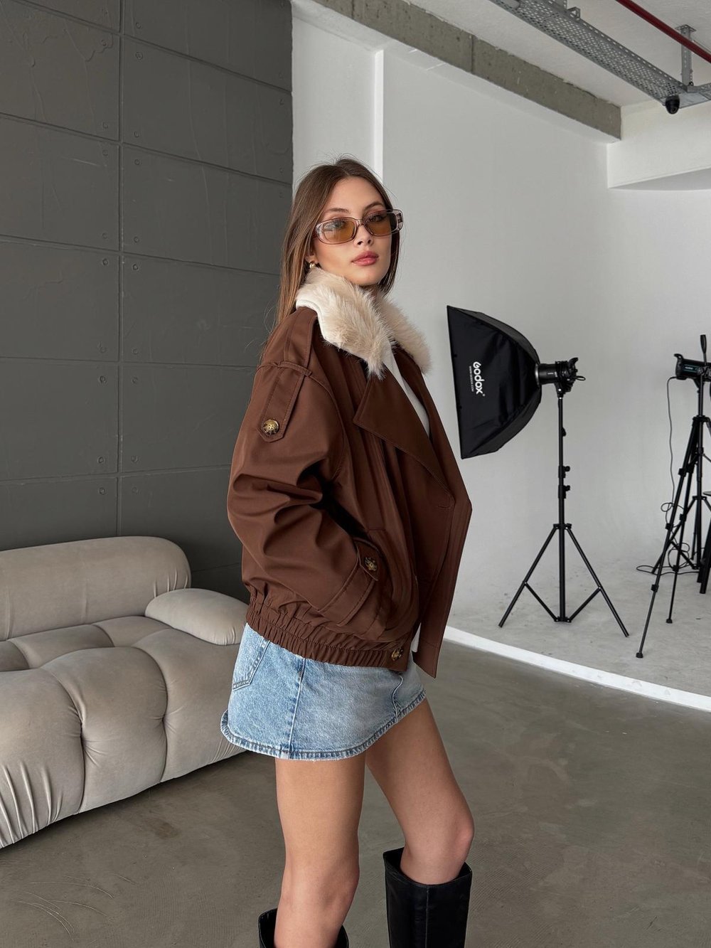 Jeksa Yakası Kürk Detay Kısa Kahve Trençkot