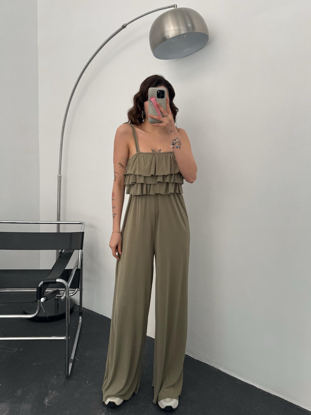 Kelly Haki Fırfır Detay Askılı Tulum