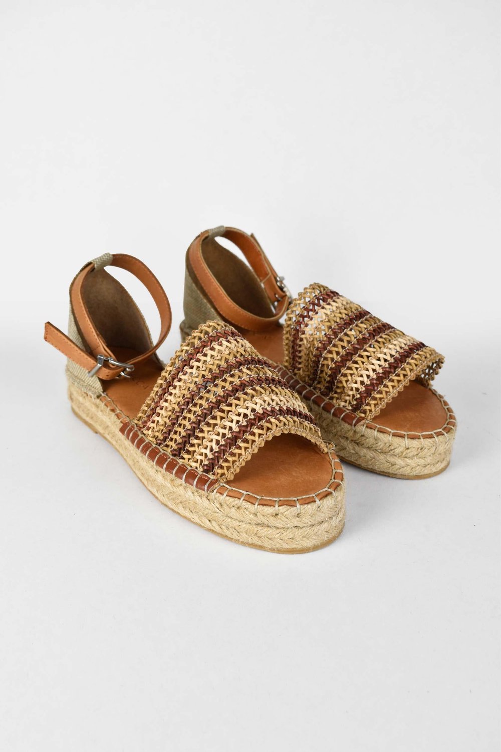 Kadın Hasır Detaylı Yazlık Sandalet - Kahverengi