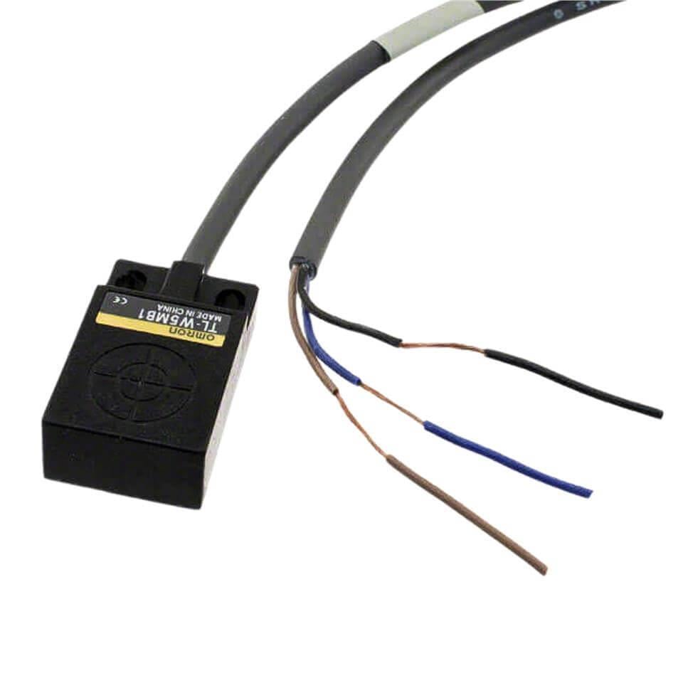 OMRON TL-W5MD1 Endüktif Sensör