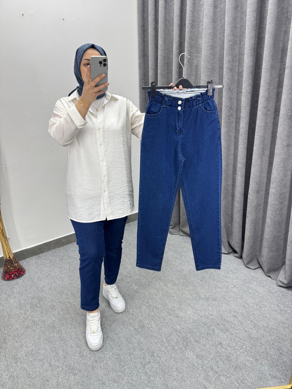 Lacivert Beli Lastikli Dar Paça Jean's