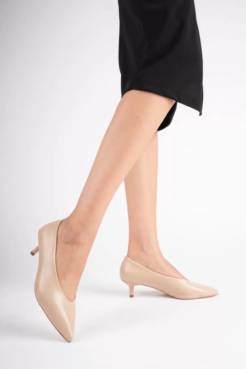 Kadın Bej 4 cm İnce Topuklu Stiletto TR05MS02B