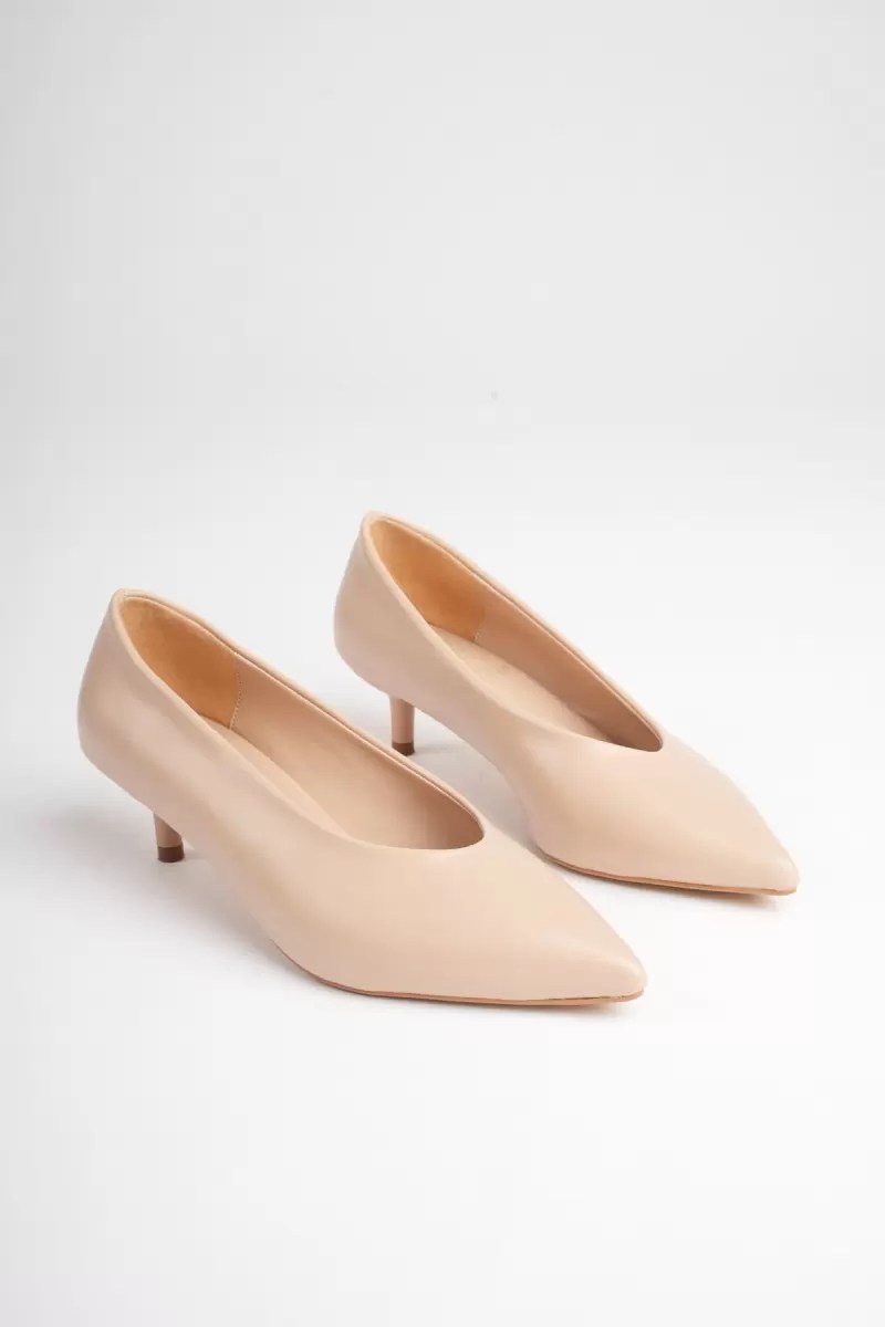 Kadın Bej 4 cm İnce Topuklu Stiletto TR05MS02B