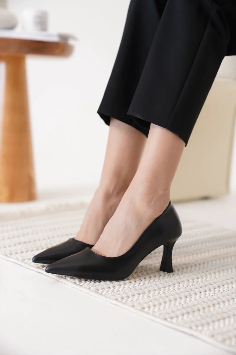 Kadın Siyah Stiletto TR12MS06A